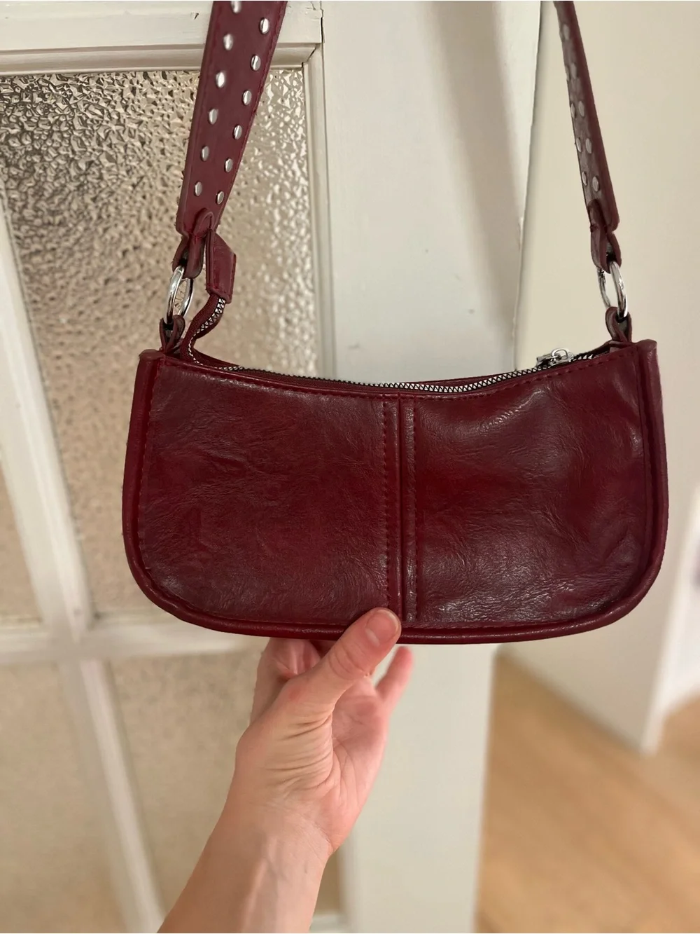 Women's Stud-Detail Burgundy Shoulder Bag - Picture 6 of 6